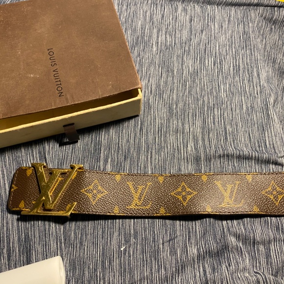 Louis Vuitton Initial Belt -Monogram - Picture 5 of 5